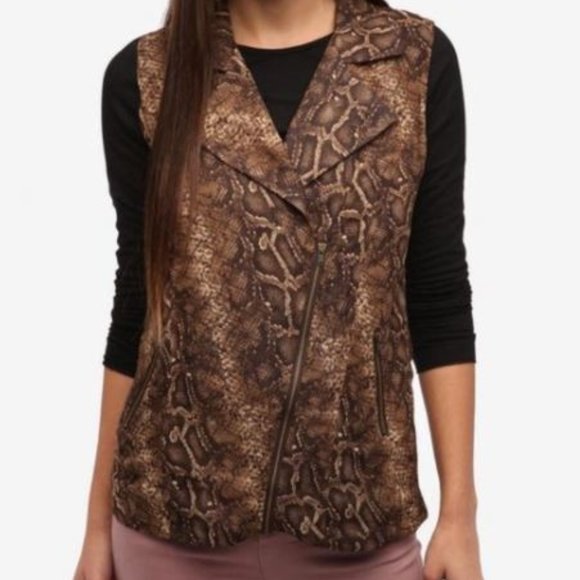 UO Sparkle & Fade Snakeskin Print Moto Vest* - Picture 1 of 8